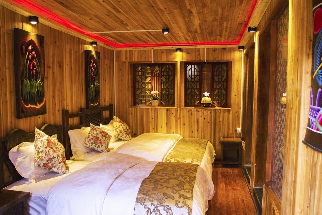 Secret Garden Hotel Lijiang  Bagian luar foto